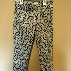 (M) Navy Pattern Capri